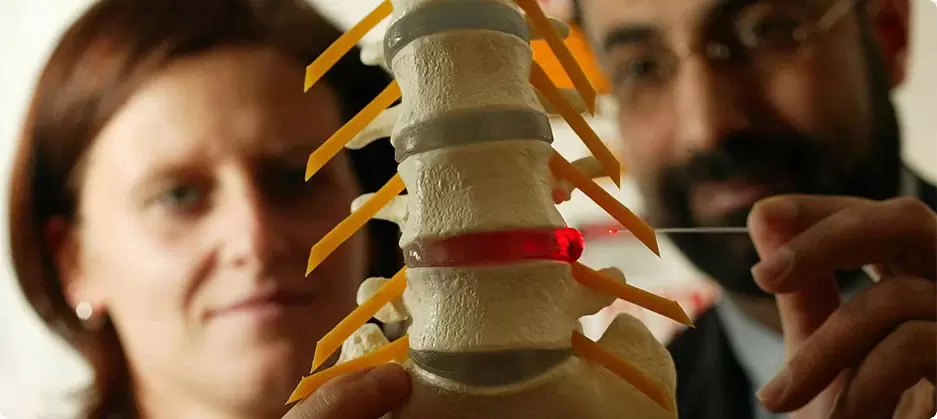 intervertebrální kýla s osteochondrózou